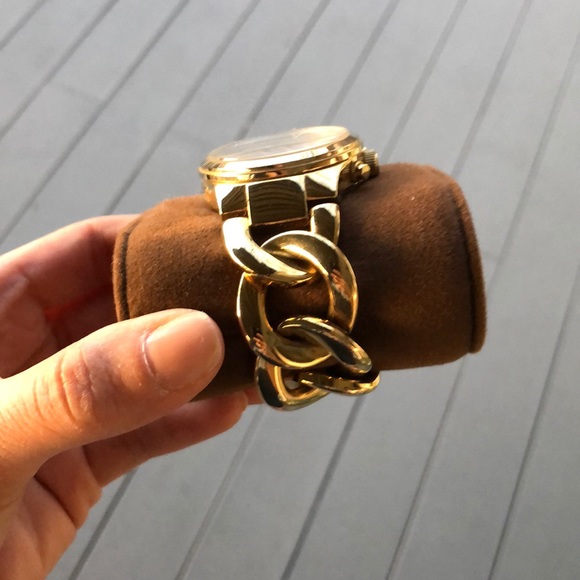 Like New MICHAEL KORS Watch main image 7